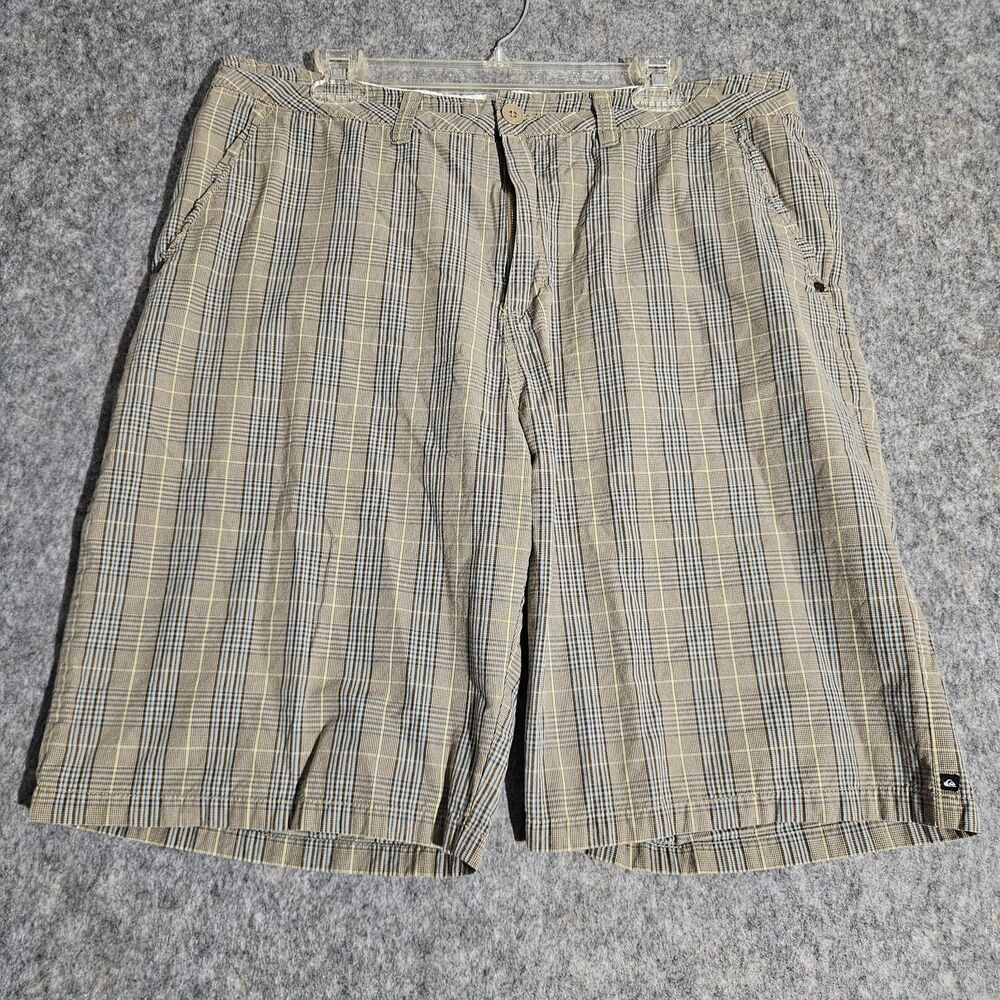 Quiksilver Shorts Mens 38 Plaid Flat Front Casual Summer P104251